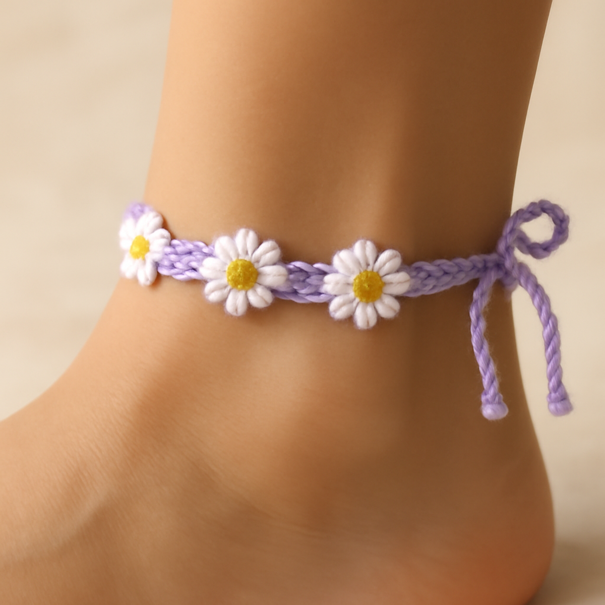 "Easy Crochet Anklet: Create Your Own Daisy Delight"