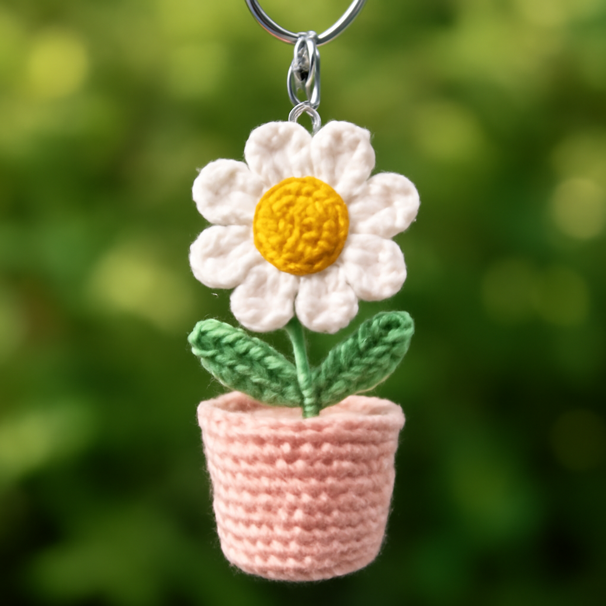 Charming Crochet Daisy Keychain: Whimsical & Handcrafted Delight