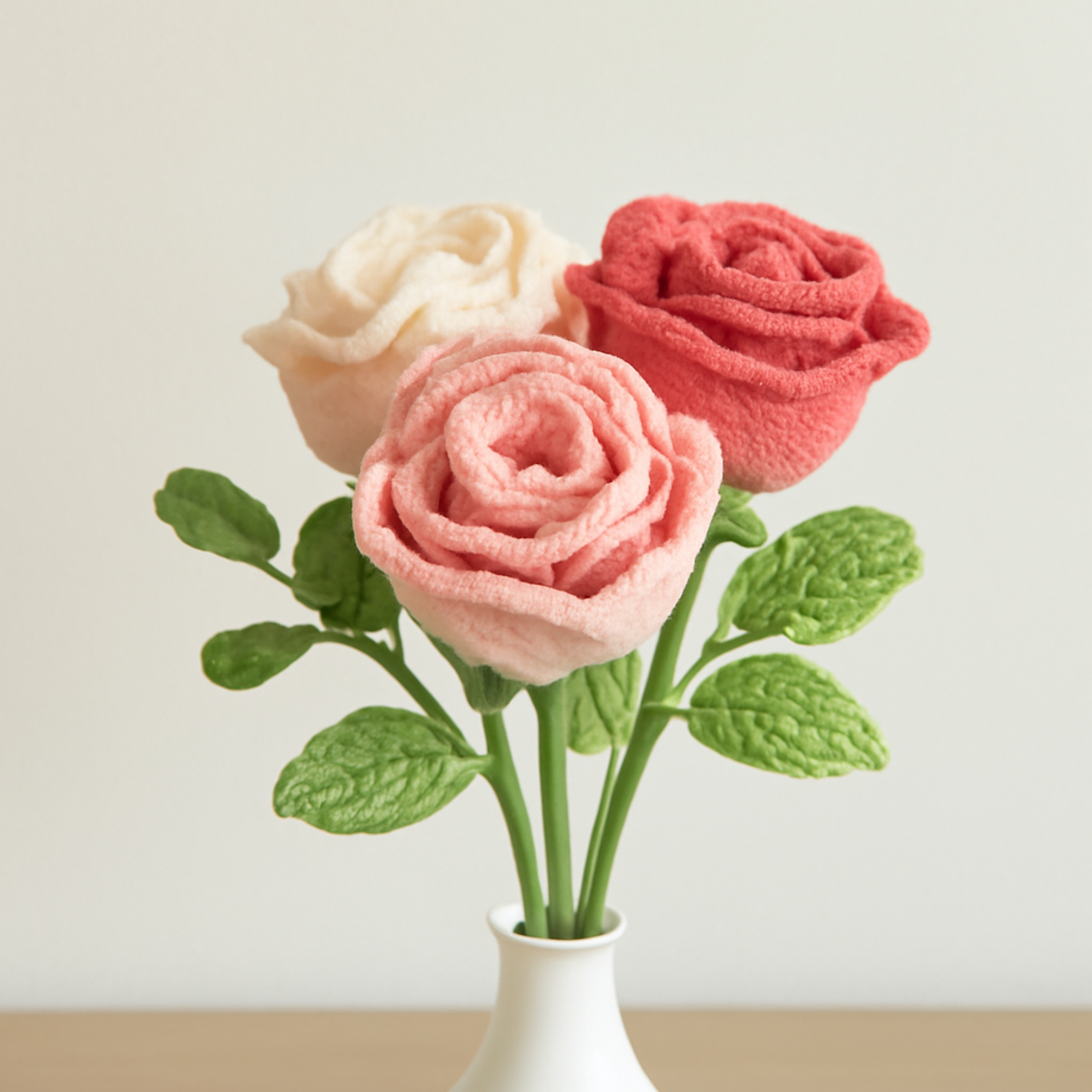 Charming Crochet Roses Pattern for Whimsical Decor