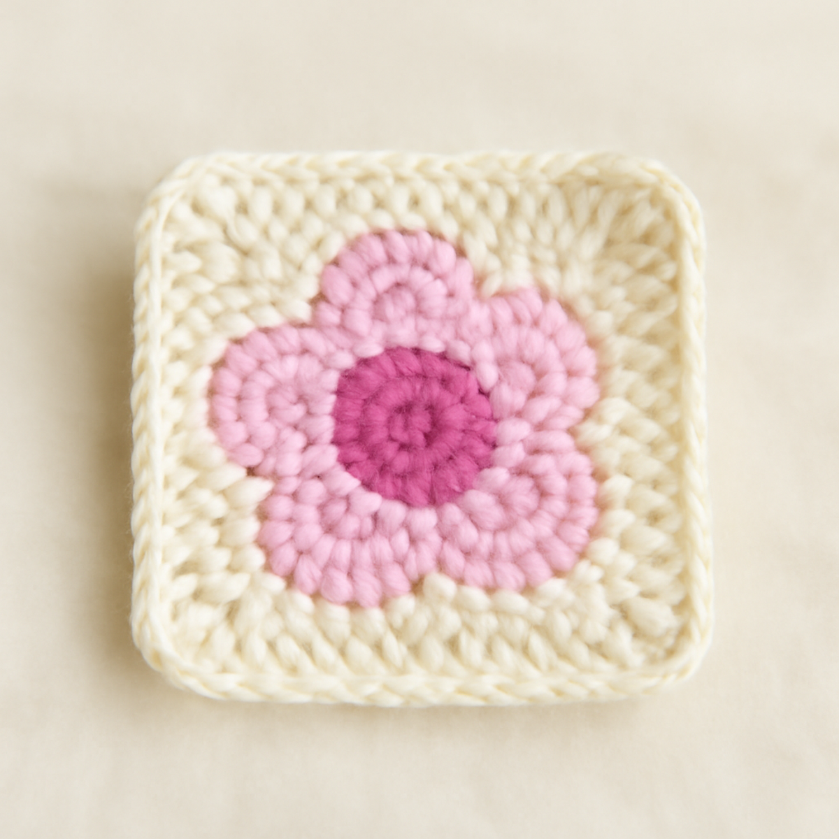 Delicate Flower Granny Square: A Cozy Beginner's Pattern
